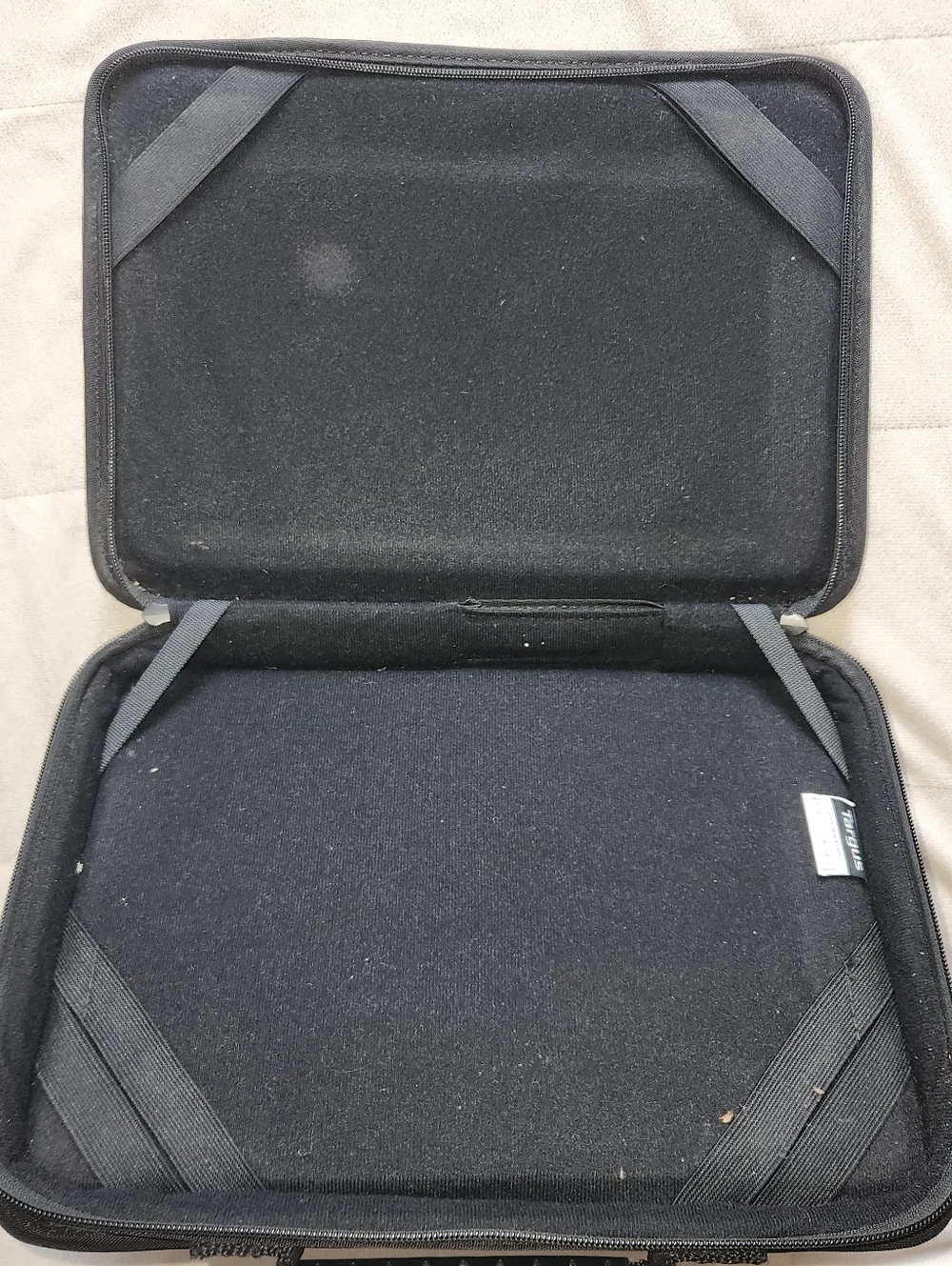 Targus Black Laptop Case with Interior Strap & Front Zipper Pocket